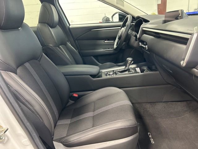 Used 2025 MAZDA CX-50 AWD 2.5 S w/ Premium Package image 16