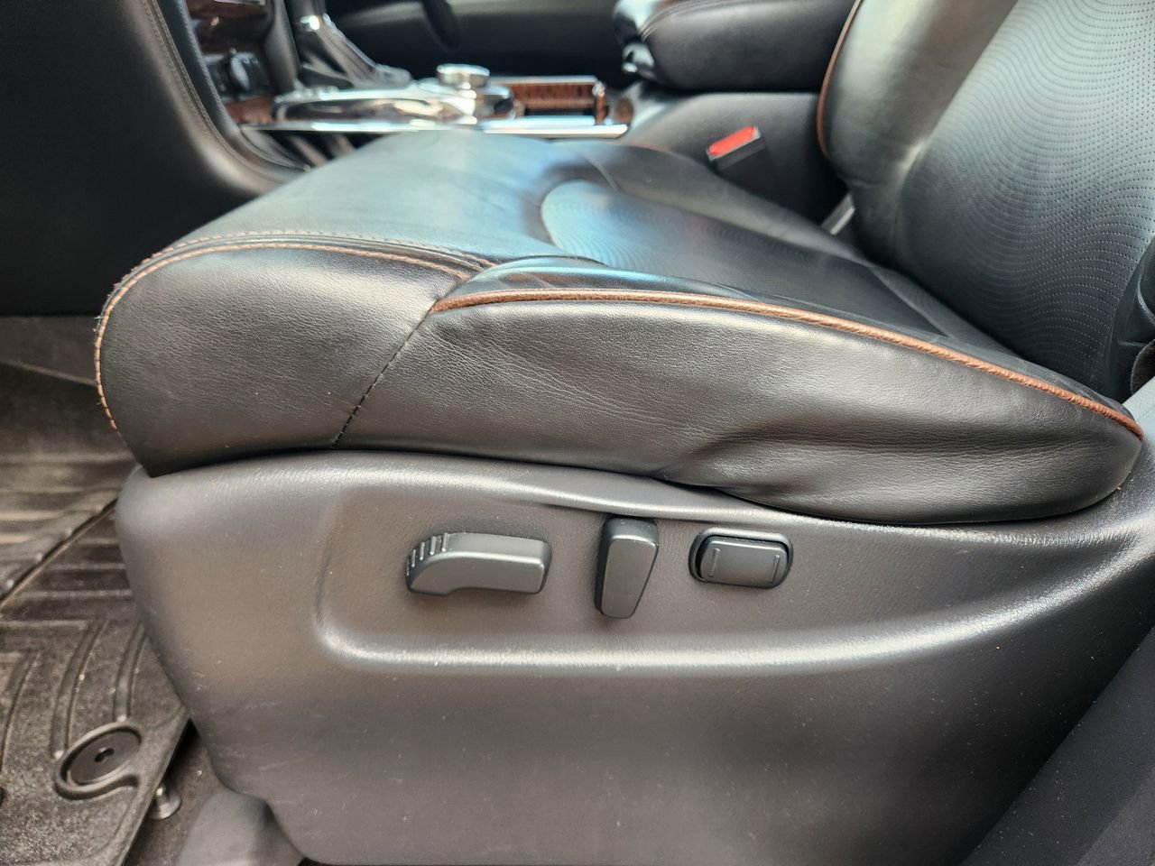 Used 2018 Nissan Armada SL w/ Moonroof Package image 23