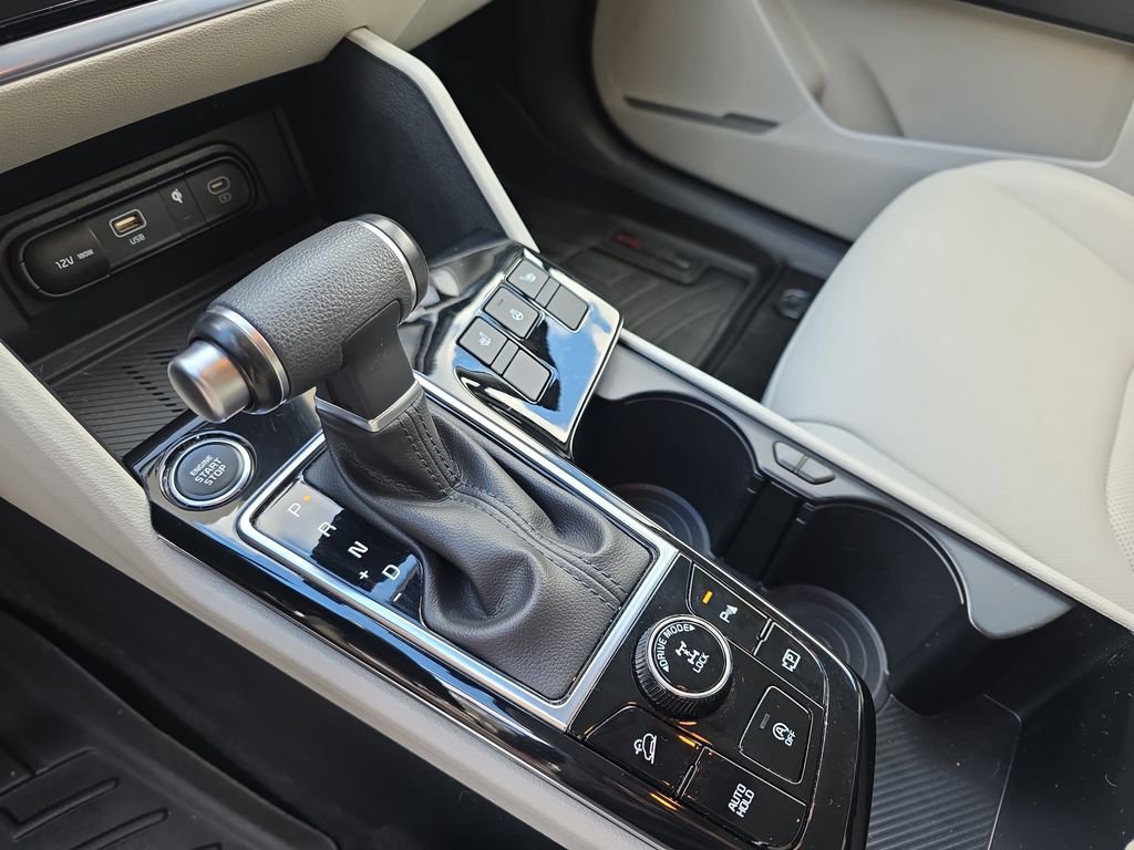 Used 2023 Kia Sportage EX AWD/4WD image 23