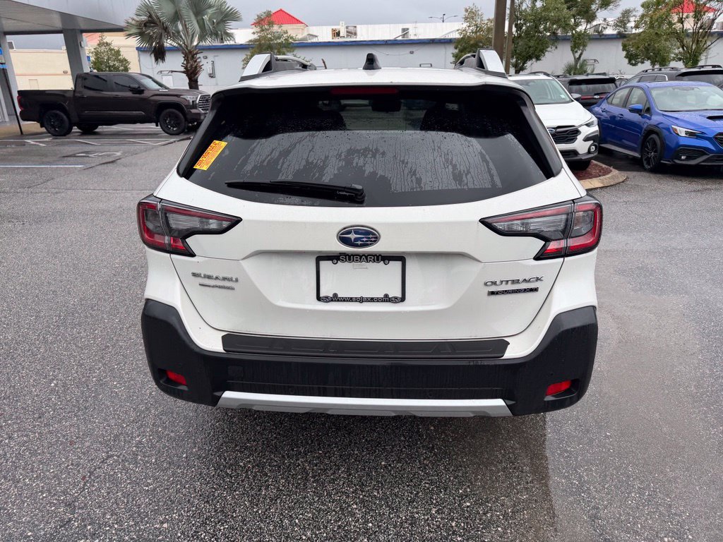 Used 2025 Subaru Outback Touring XT AWD/4WD image 6