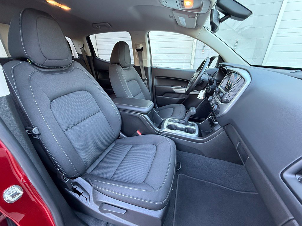 Used 2021 Chevrolet Colorado LT RWD image 36