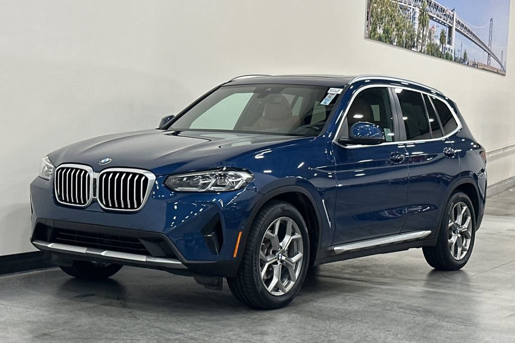Certified 2023 BMW X3 sDrive30i w/ Premium Package RWD image 8