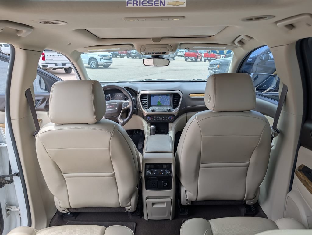 Used 2017 GMC Acadia Denali w/ Technology Package AWD/4WD image 20