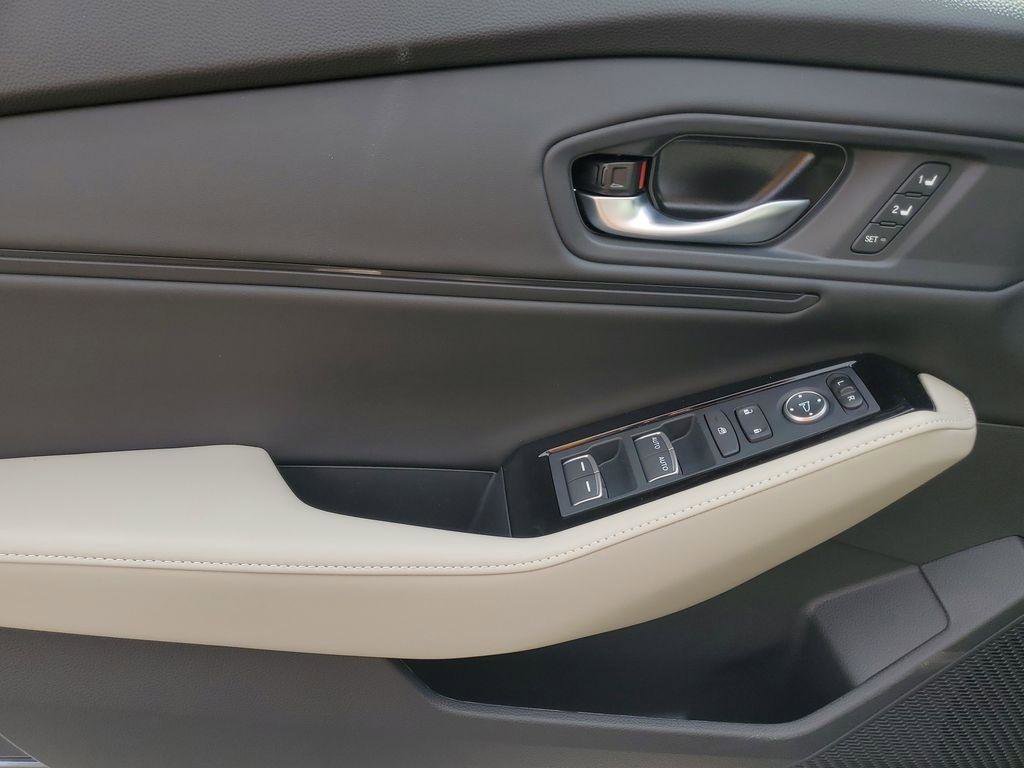 New 2026 Honda Accord Touring image 12