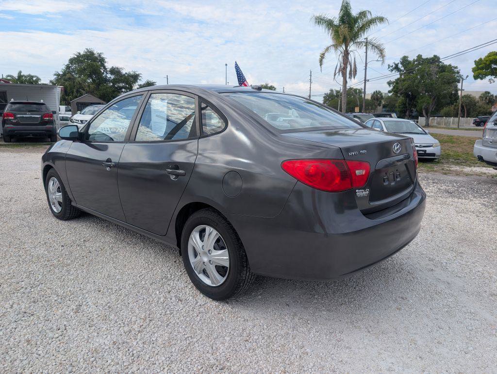Used 2007 Hyundai Elantra Sedan FWD image 7