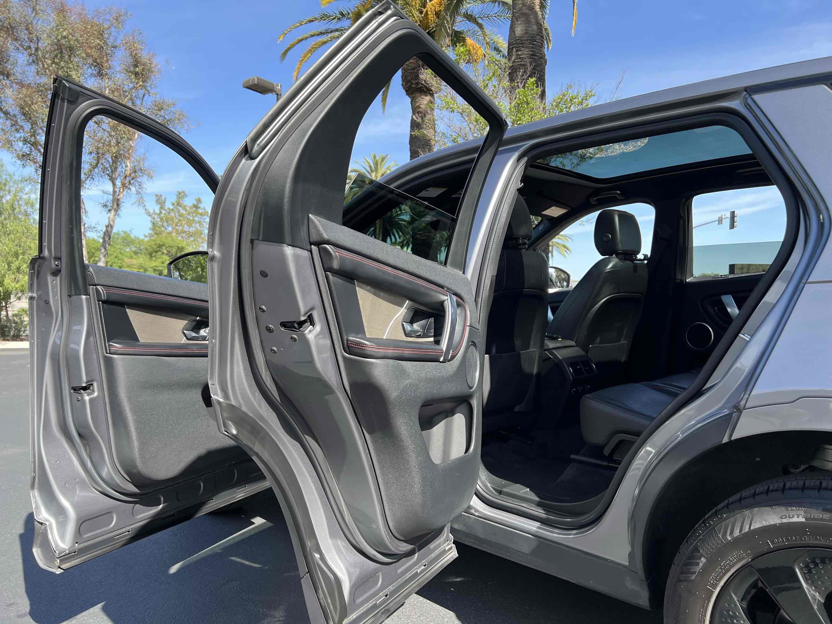 Used 2020 Land Rover Discovery Sport S R-Dynamic AWD/4WD image 64