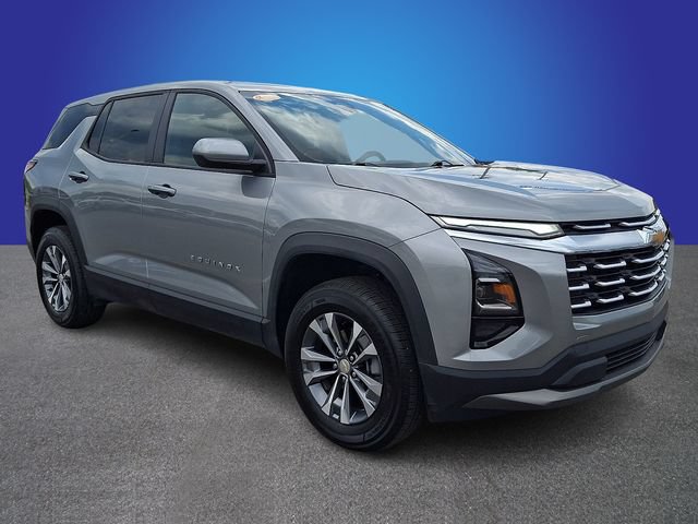 Used 2026 Chevrolet Equinox LT FWD image 3