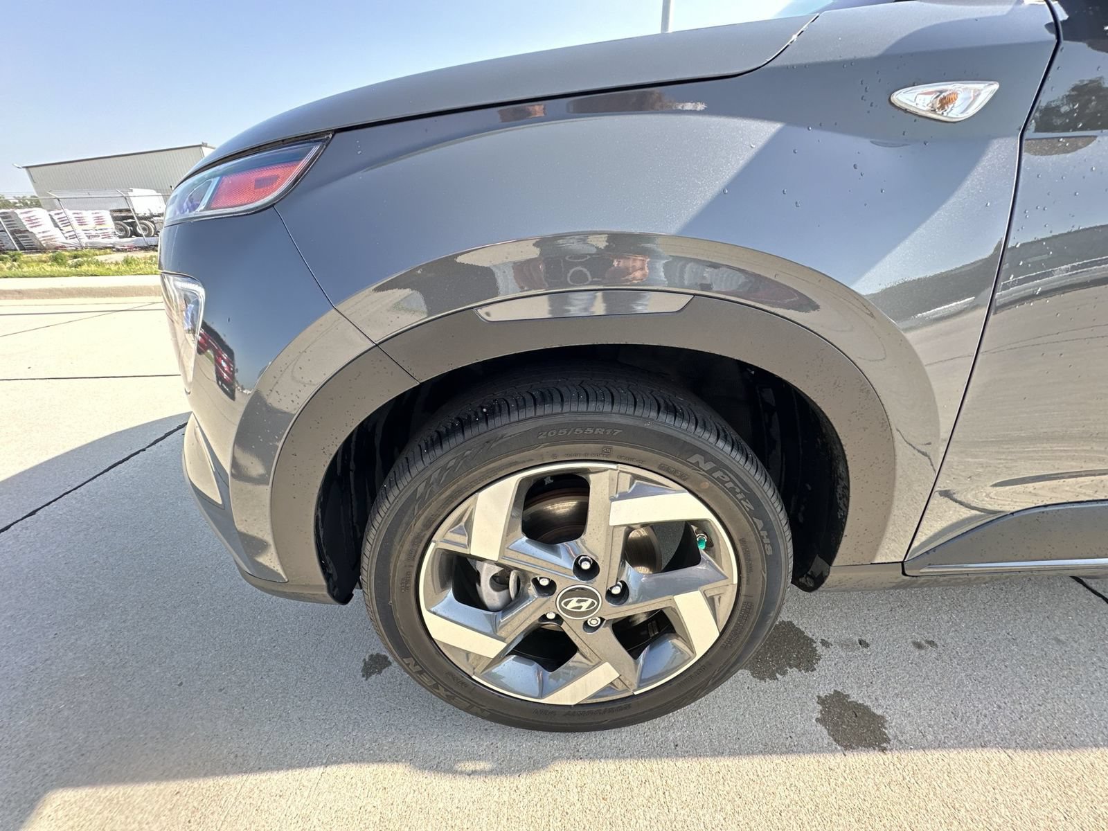 Used 2024 Hyundai Venue Limited FWD image 31