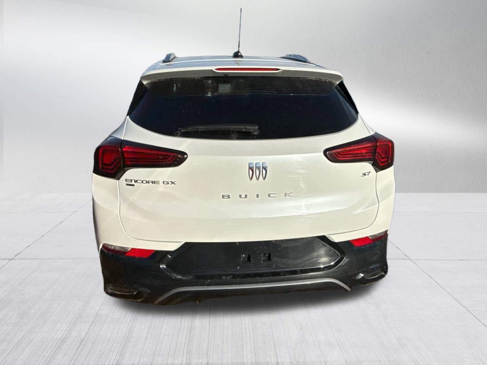 Used 2024 Buick Encore GX Sport Touring w/ Comfort Package image 6