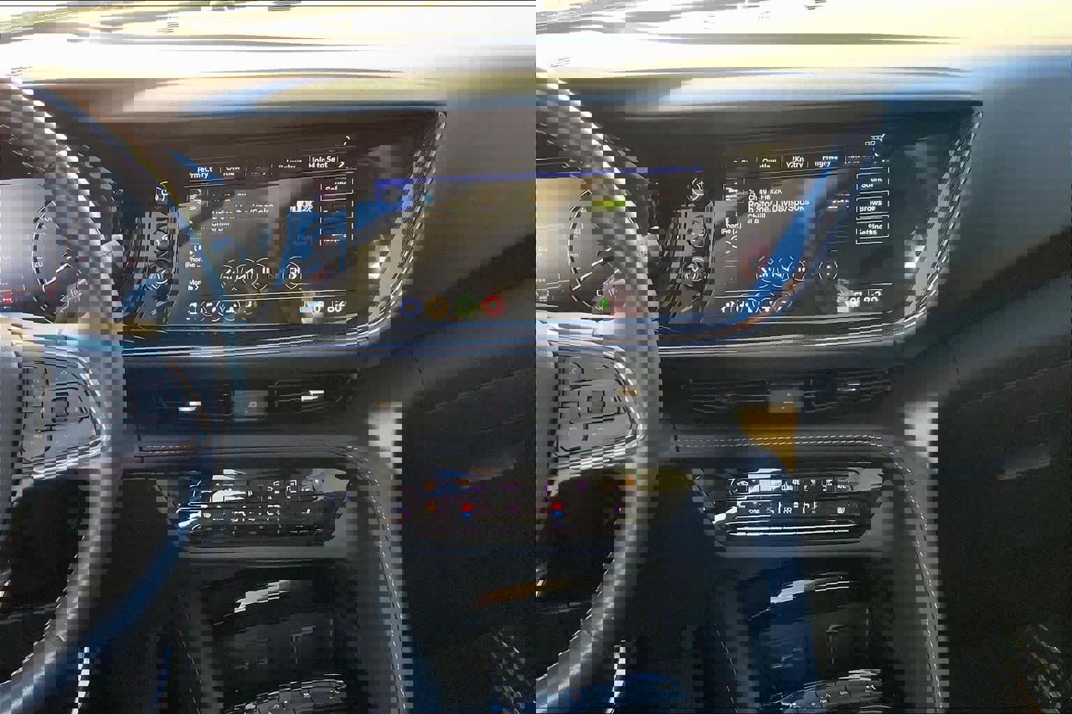 Used 2023 Buick Envision Preferred w/ Premium Seat Package image 6