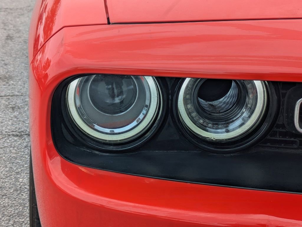 Used 2023 Dodge Challenger R/T w/ Plus Package image 10