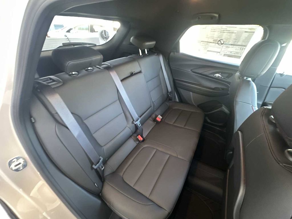 New 2026 Chevrolet TrailBlazer RS w/ Driver Confidence Package image 25