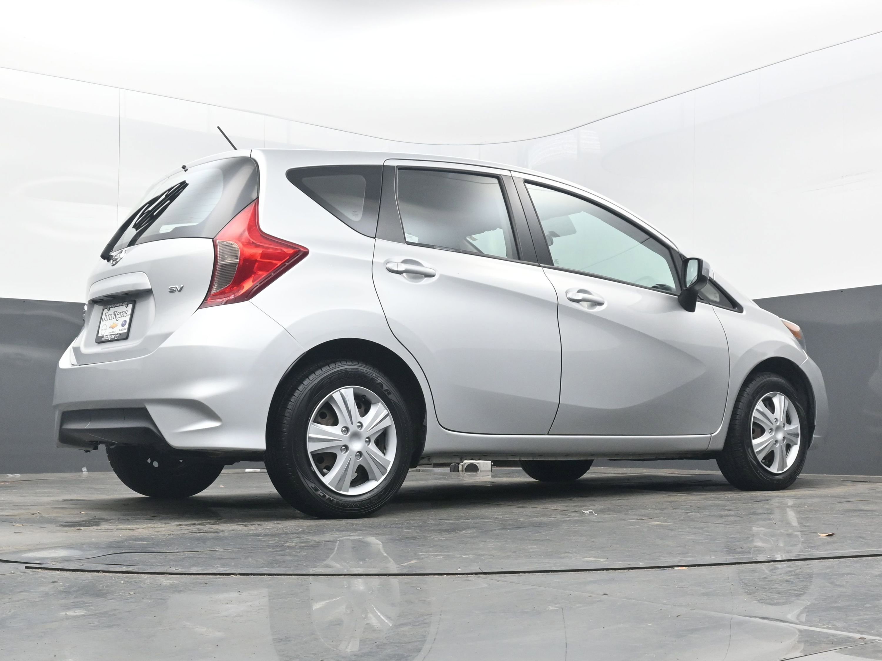 Used 2019 Nissan Versa Note SV image 8