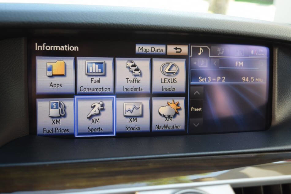 Used 2013 Lexus LS 460 AWD w/ Comfort Pkg image 65