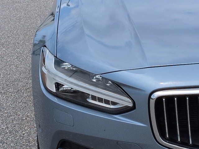 Used 2018 Volvo S90 T6 Inscription w/ Convenience Package AWD/4WD image 11