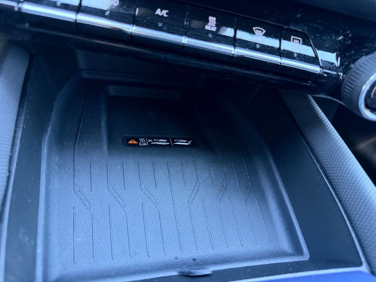 Used 2025 Chevrolet Equinox EV LT AWD/4WD image 39