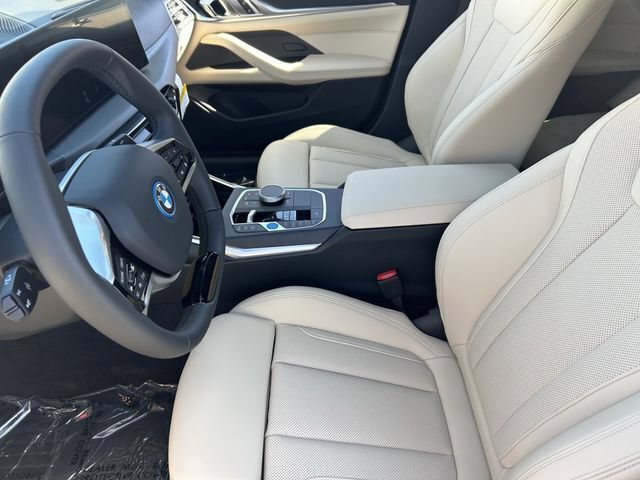 New 2026 BMW i4 xDrive40i w/ Premium Package AWD/4WD image 17
