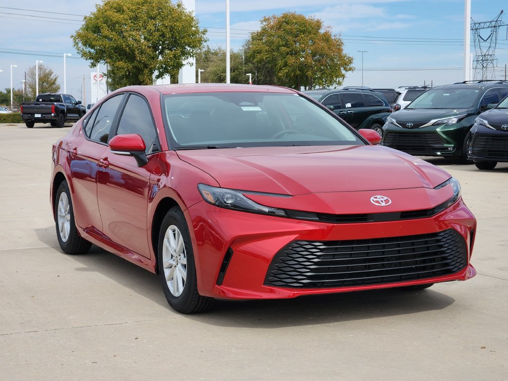 New 2026 Toyota Camry LE FWD image 3