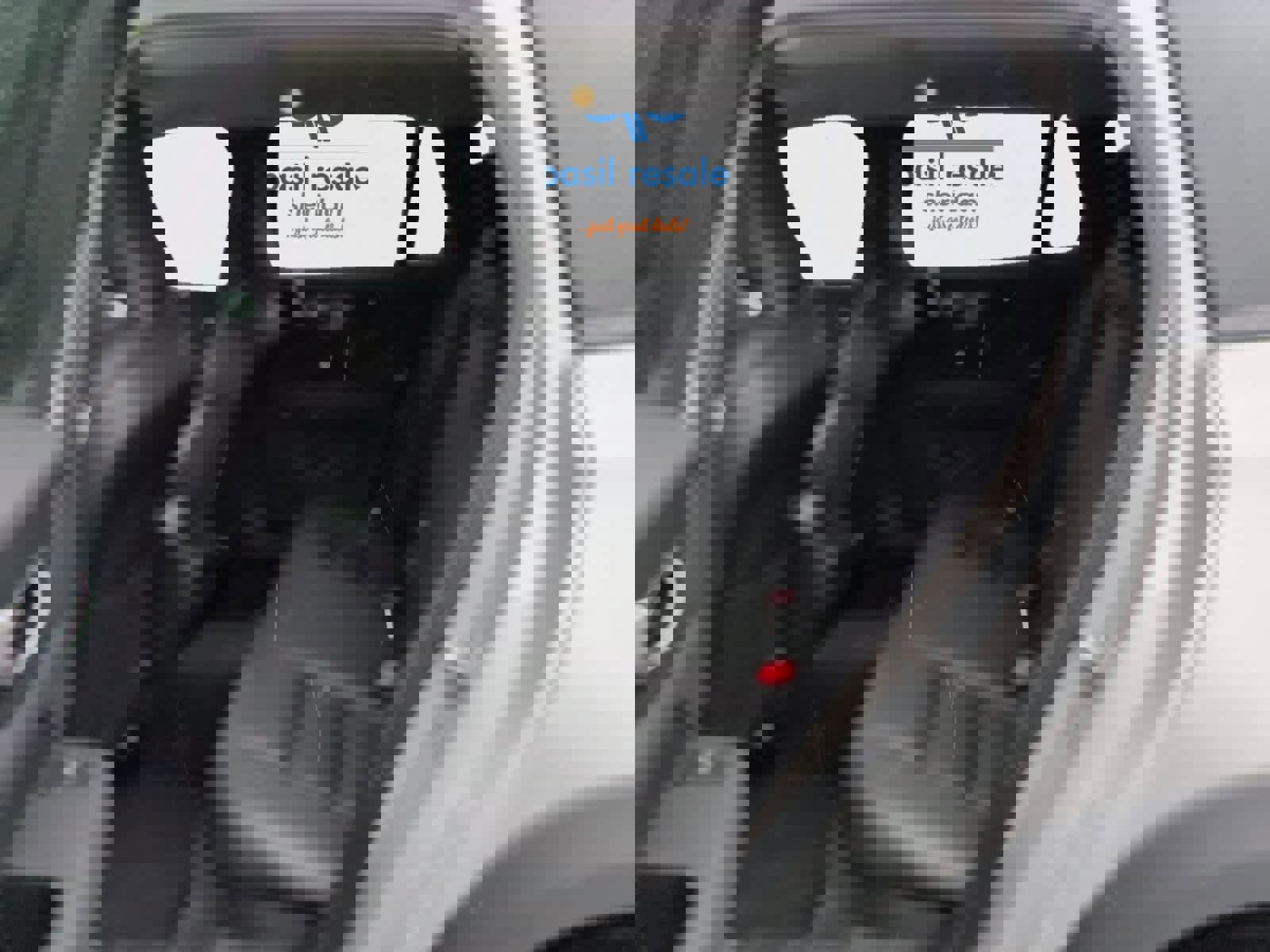 Used 2025 Volvo V60 B5 Cross Country Plus image 17