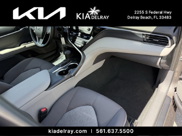 Used 2024 Toyota Camry LE FWD image 10