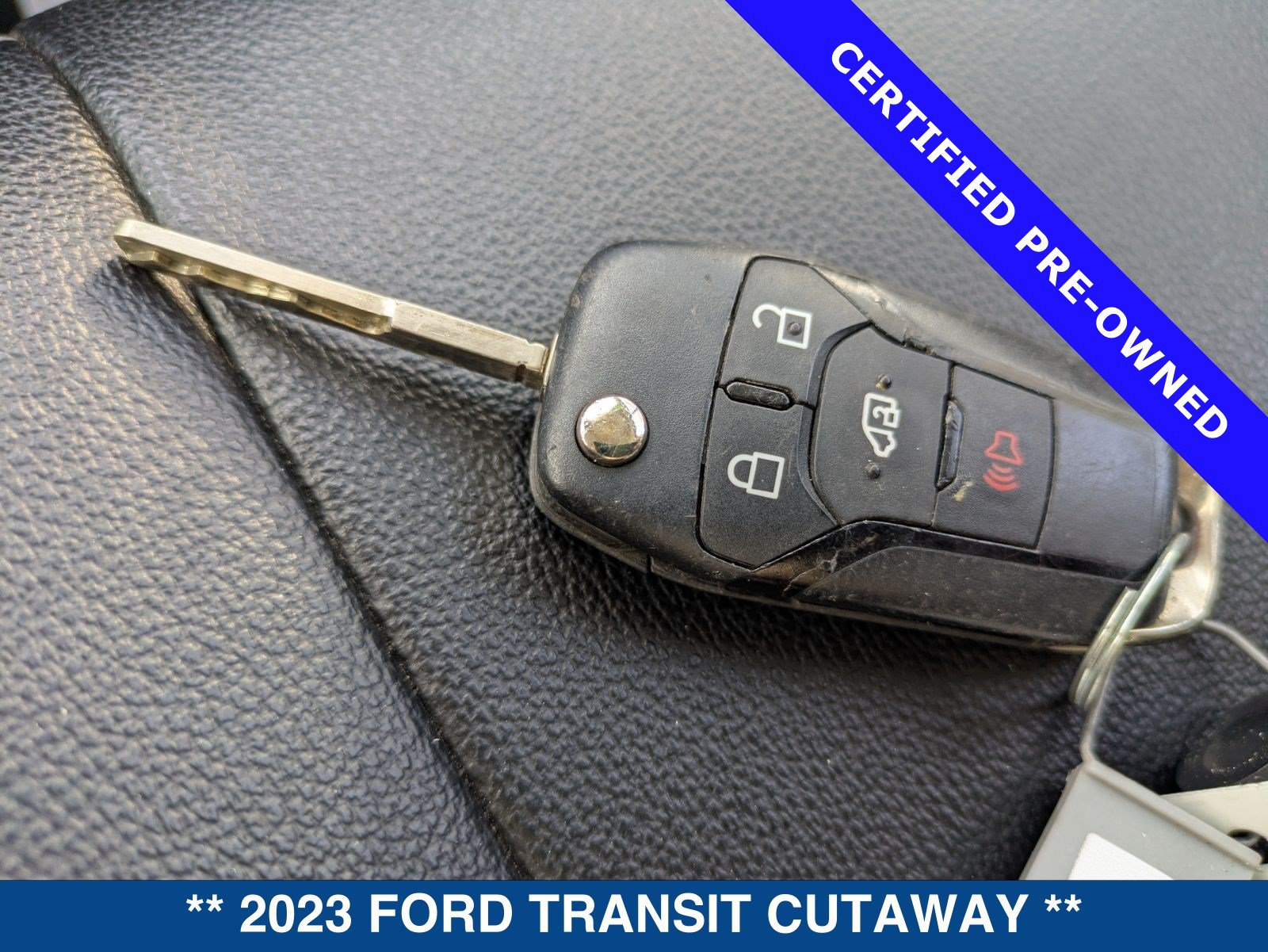 Certified 2023 Ford Transit 350 DRW RWD image 31