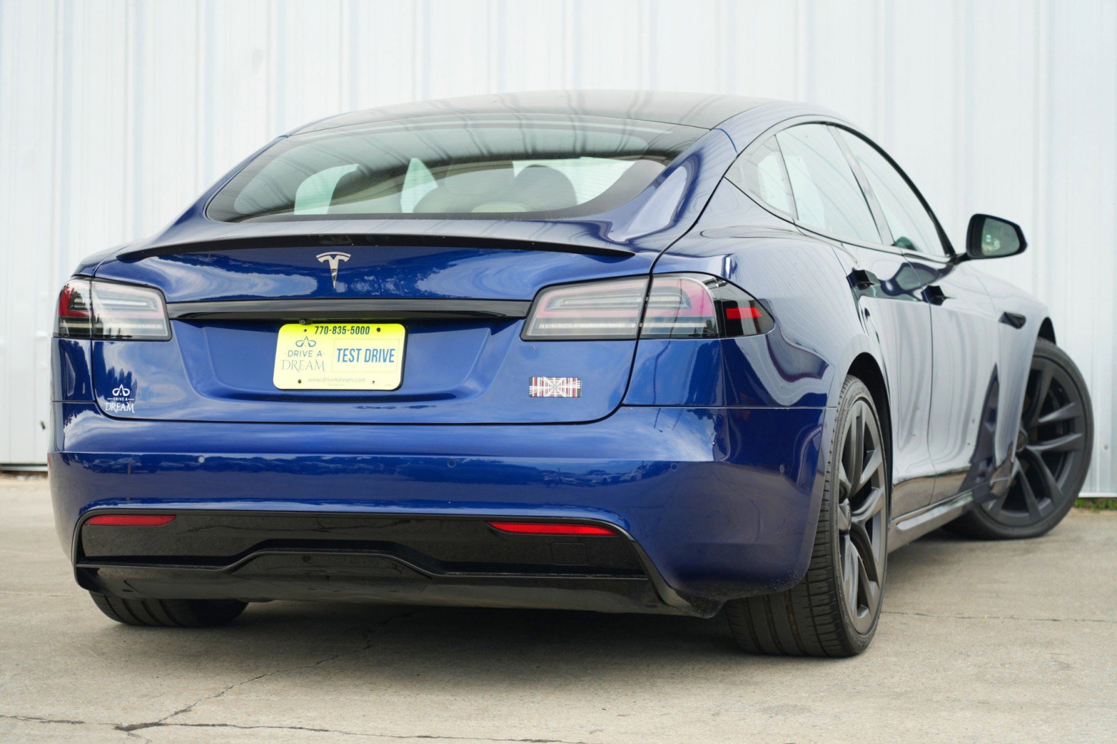 Used 2022 Tesla Model S Plaid image 5