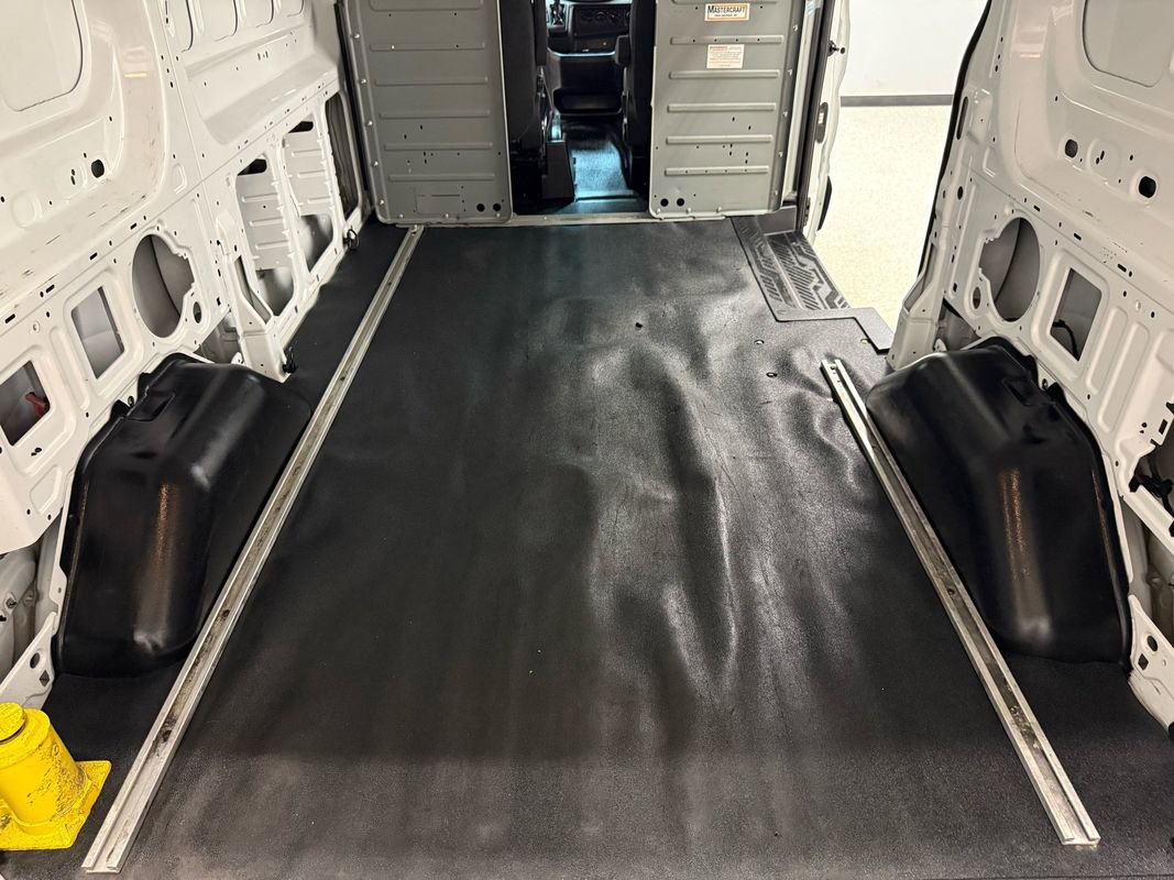 Used 2016 Ford Transit 250 130 Low Roof image 45