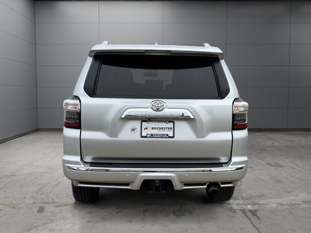 Used 2014 Toyota 4Runner Limited AWD/4WD image 4