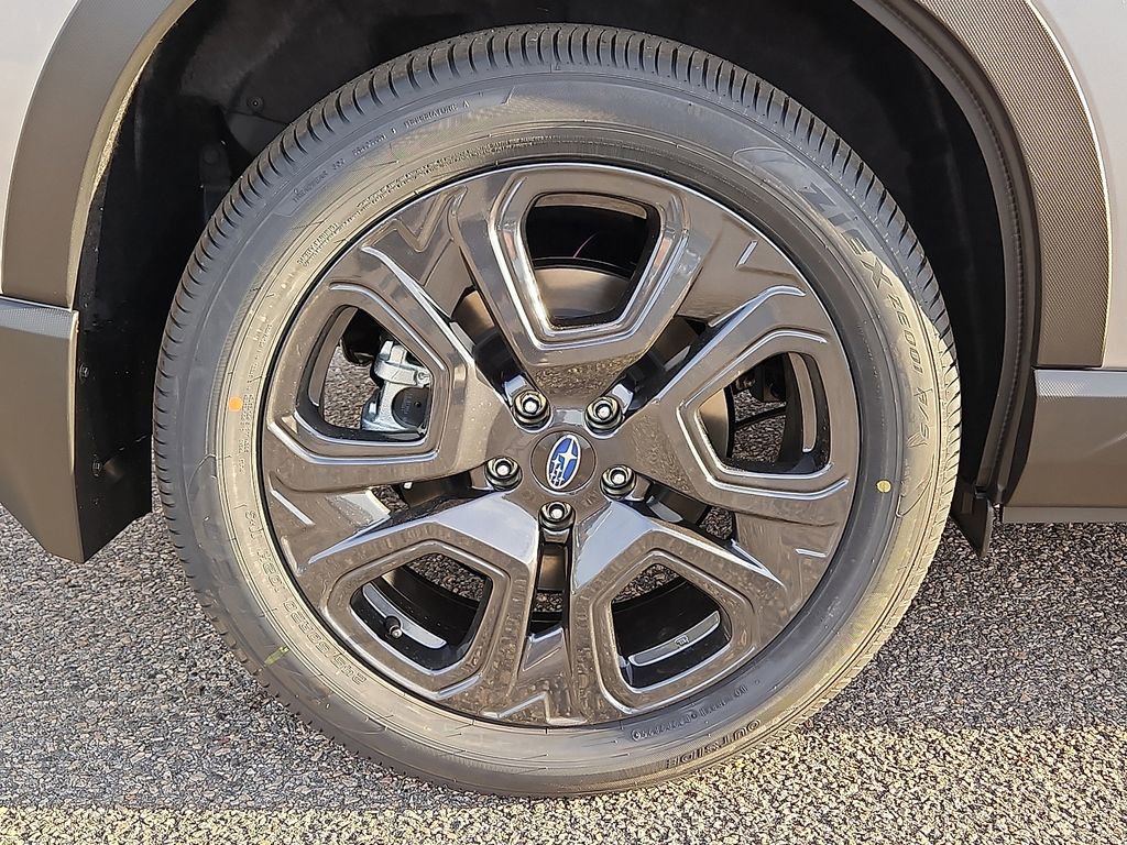 Certified 2025 Subaru Ascent Bronze Edition w/ Onyx Package image 5