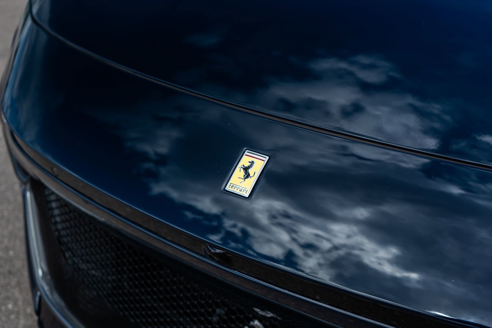 Used 2025 Ferrari Purosangue image 22