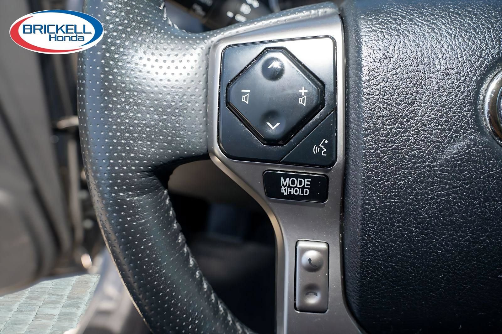 Used 2024 Toyota 4Runner Limited AWD/4WD image 29