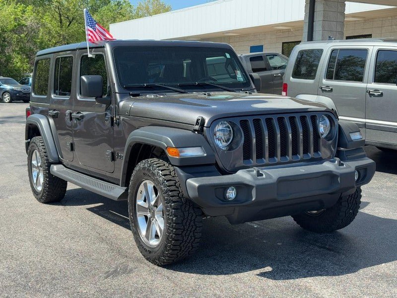 Used 2022 Jeep Wrangler Unlimited Sport AWD/4WD image 2