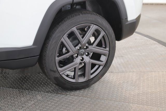 New 2026 Jeep Compass Limited image 14