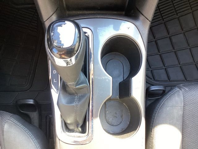 Used 2017 Chevrolet Cruze LT image 18