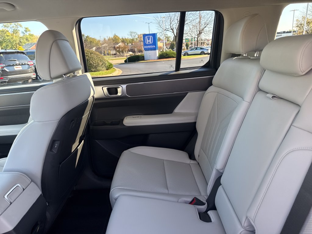 Certified 2026 Hyundai Santa Fe SEL AWD/4WD image 19