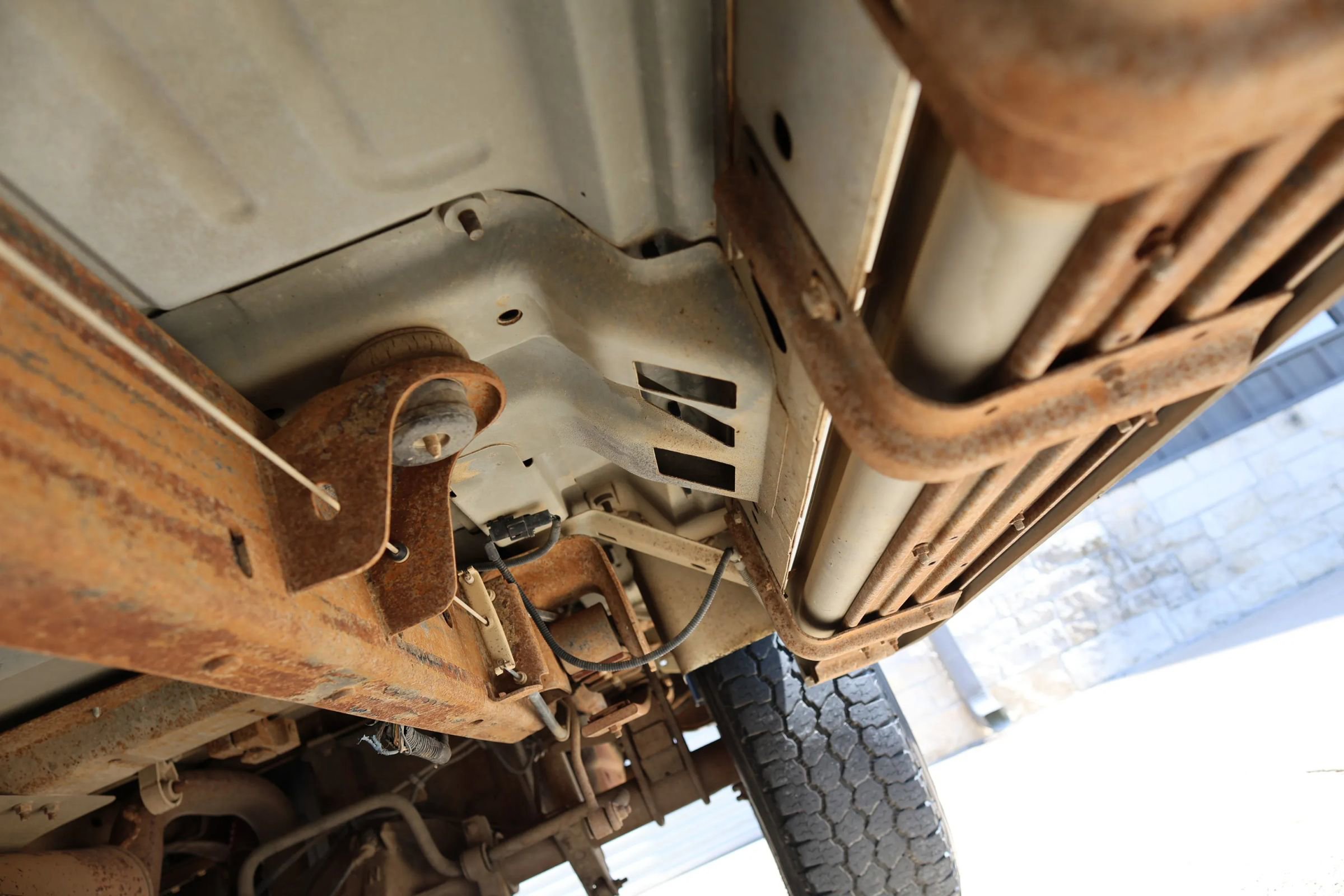 Used 2005 Ford Excursion Eddie Bauer AWD/4WD image 18