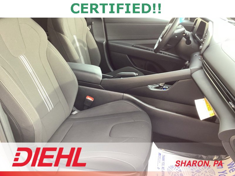 Certified 2025 Hyundai Elantra Sport w/ Cargo Package image 19