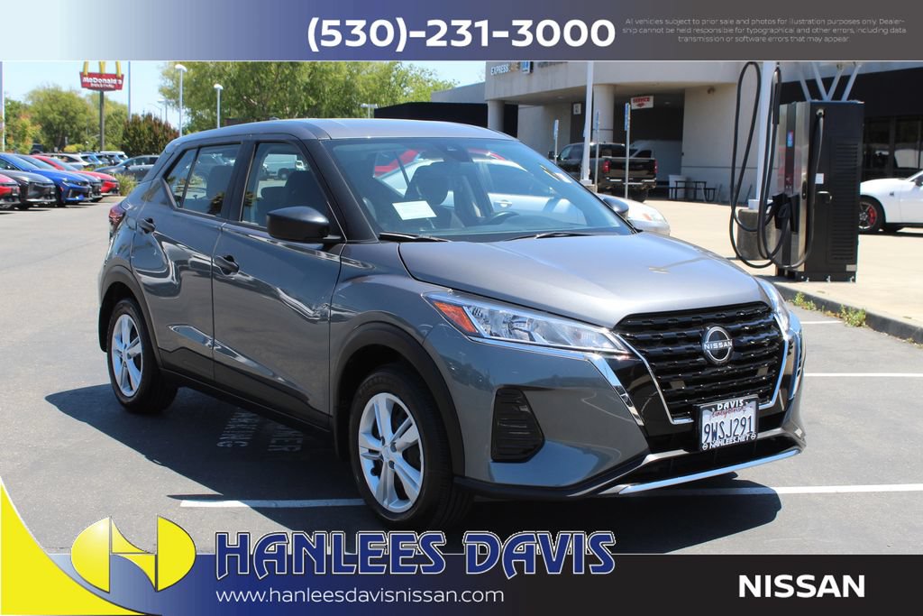Used 2025 Nissan Kicks Play S FWD image 5