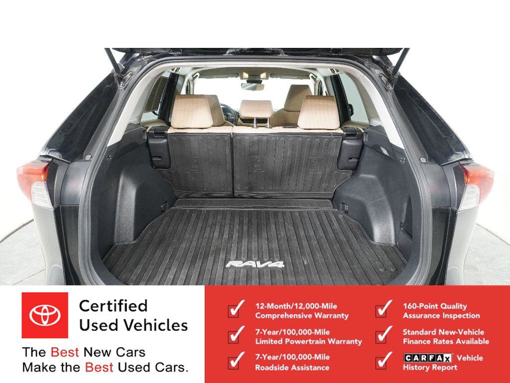 Certified 2021 Toyota RAV4 LE image 23