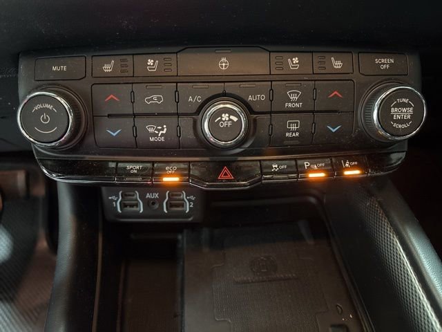 Used 2021 Dodge Durango R/T w/ Technology Group RWD image 25