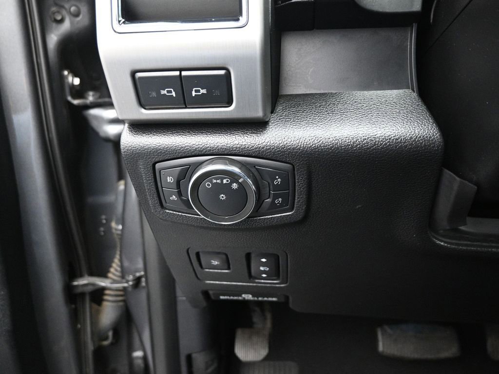 Used 2021 Ford F450 Platinum AWD/4WD image 13