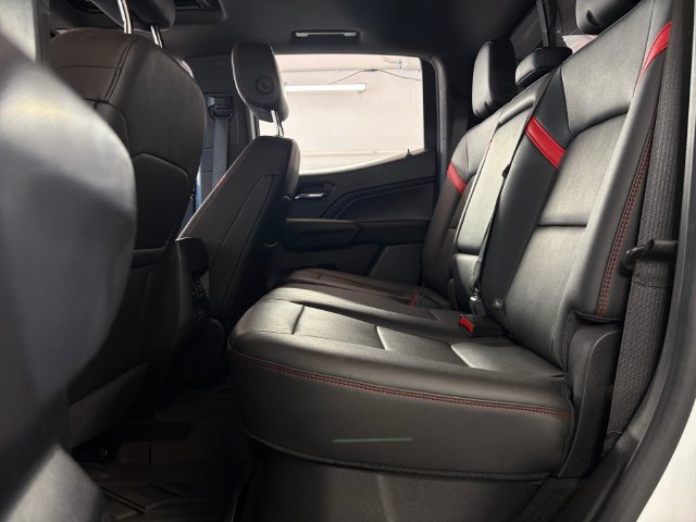 Used 2023 Chevrolet Colorado Z71 w/ Z71 Convenience Package 2 AWD/4WD image 17