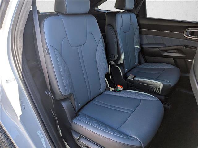 Used 2025 Kia Sorento SX Prestige image 22