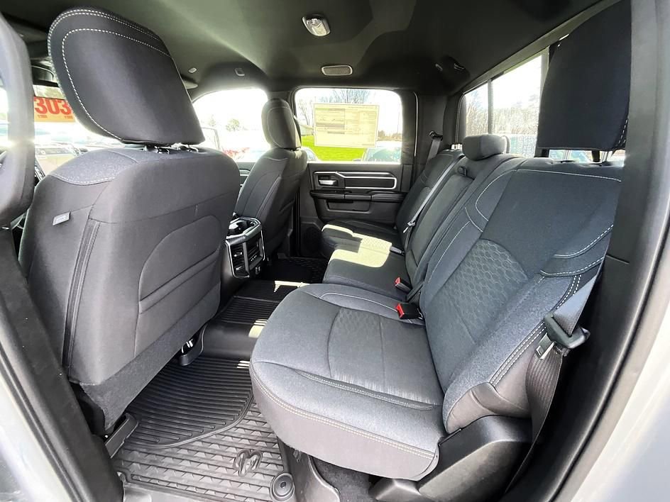 New 2026 RAM 3500 Big Horn image 32