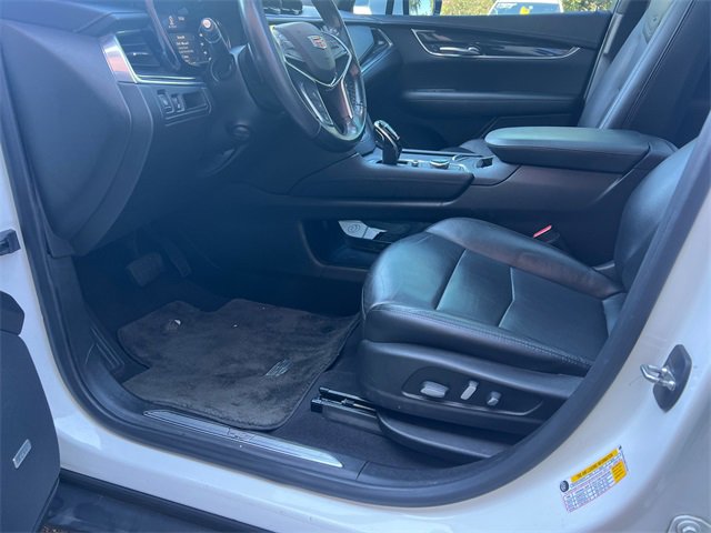 Used 2021 Cadillac XT5 Premium Luxury image 9