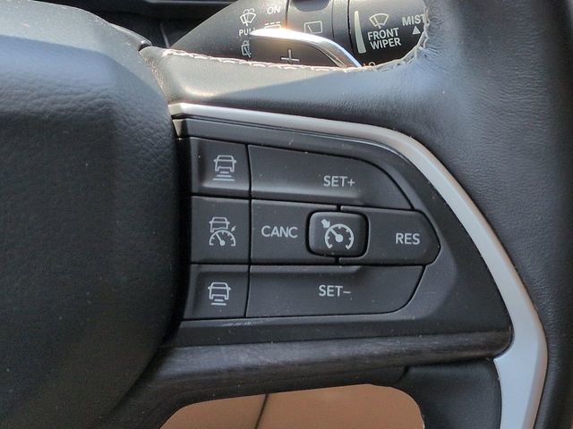 Used 2021 Jeep Grand Cherokee L Limited w/ Luxury Tech Group II image 29