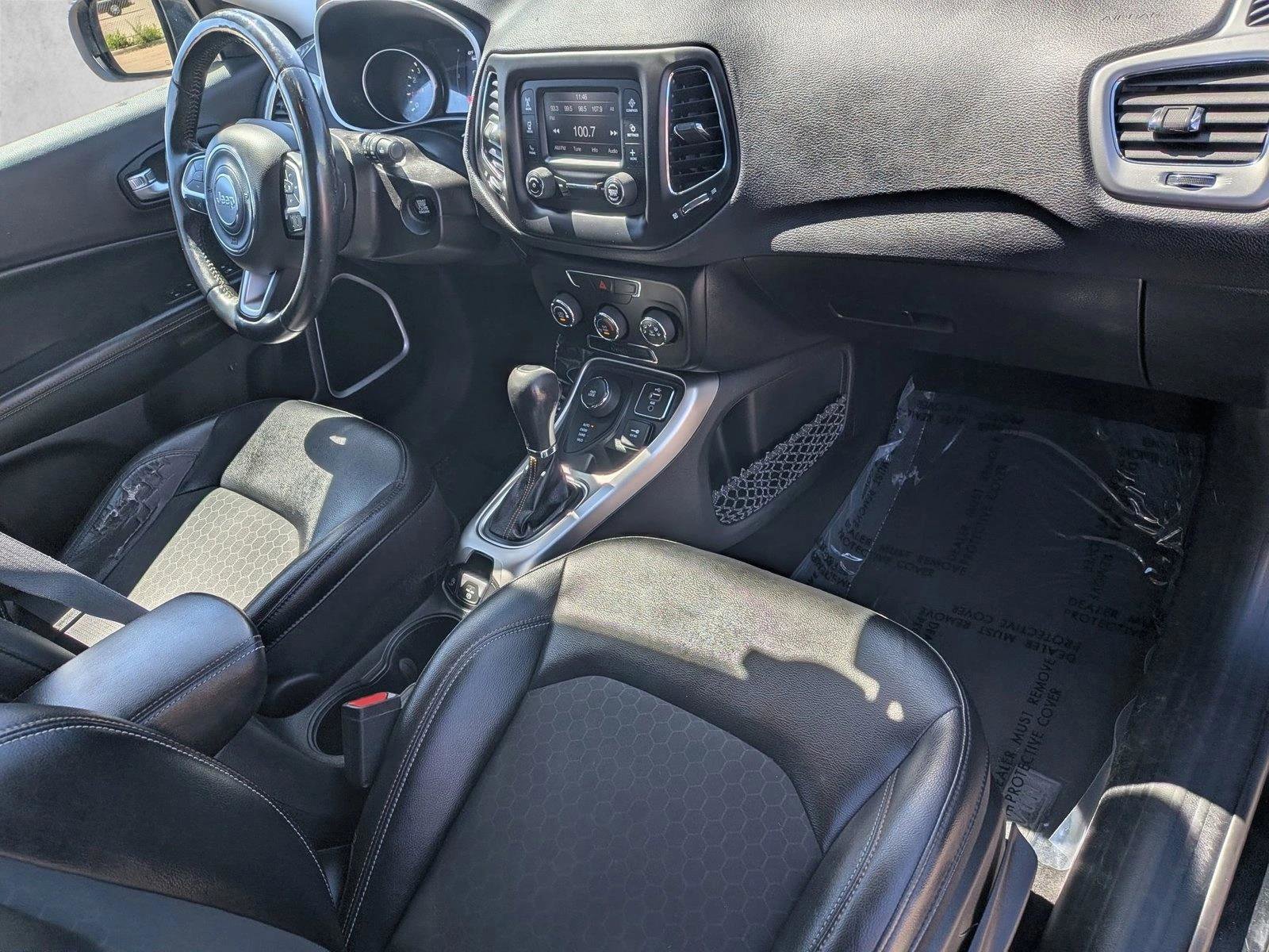 Used 2017 Jeep Compass Latitude AWD/4WD image 21