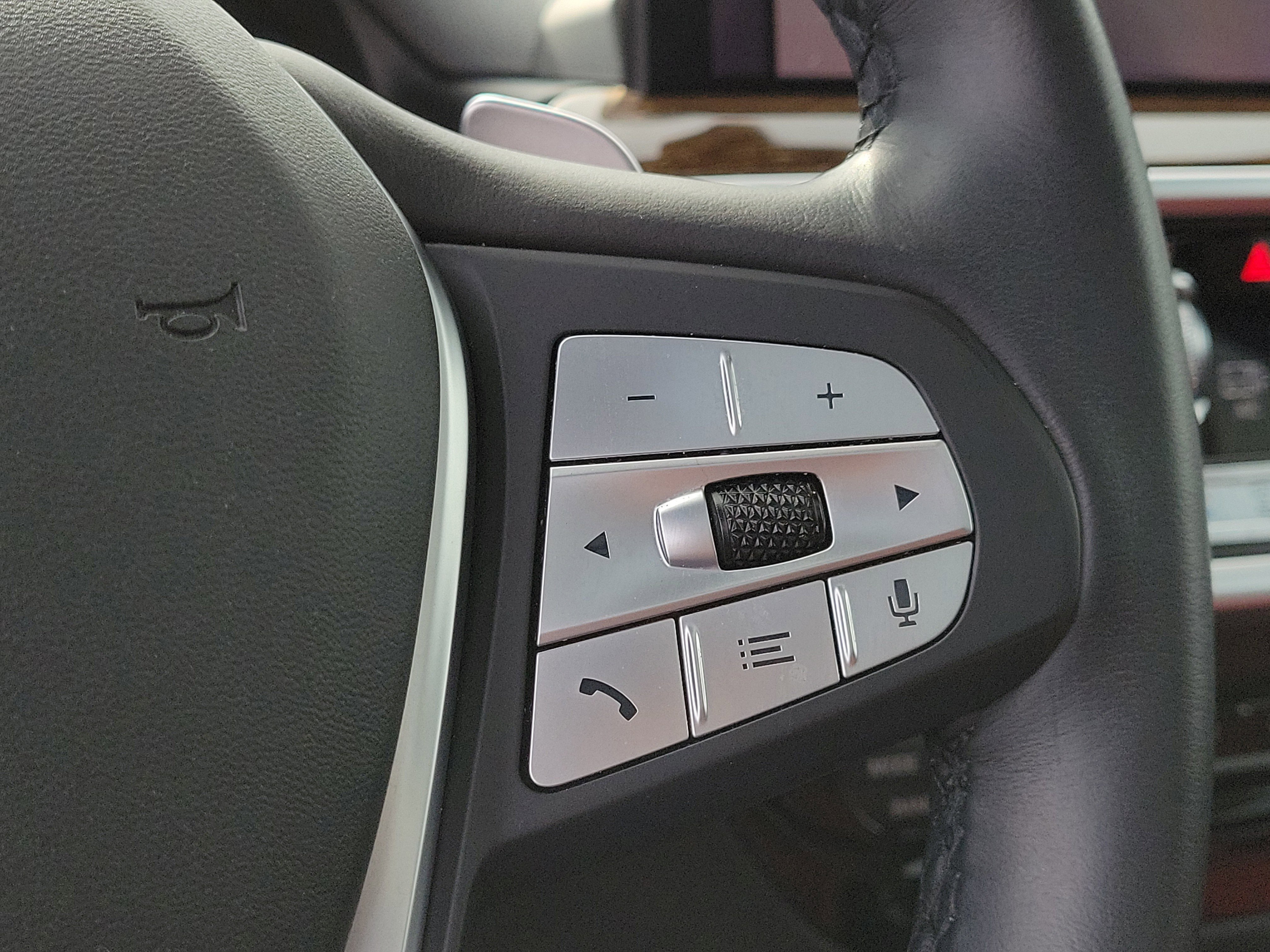 Used 2024 BMW X3 sDrive30i w/ Premium Package image 31