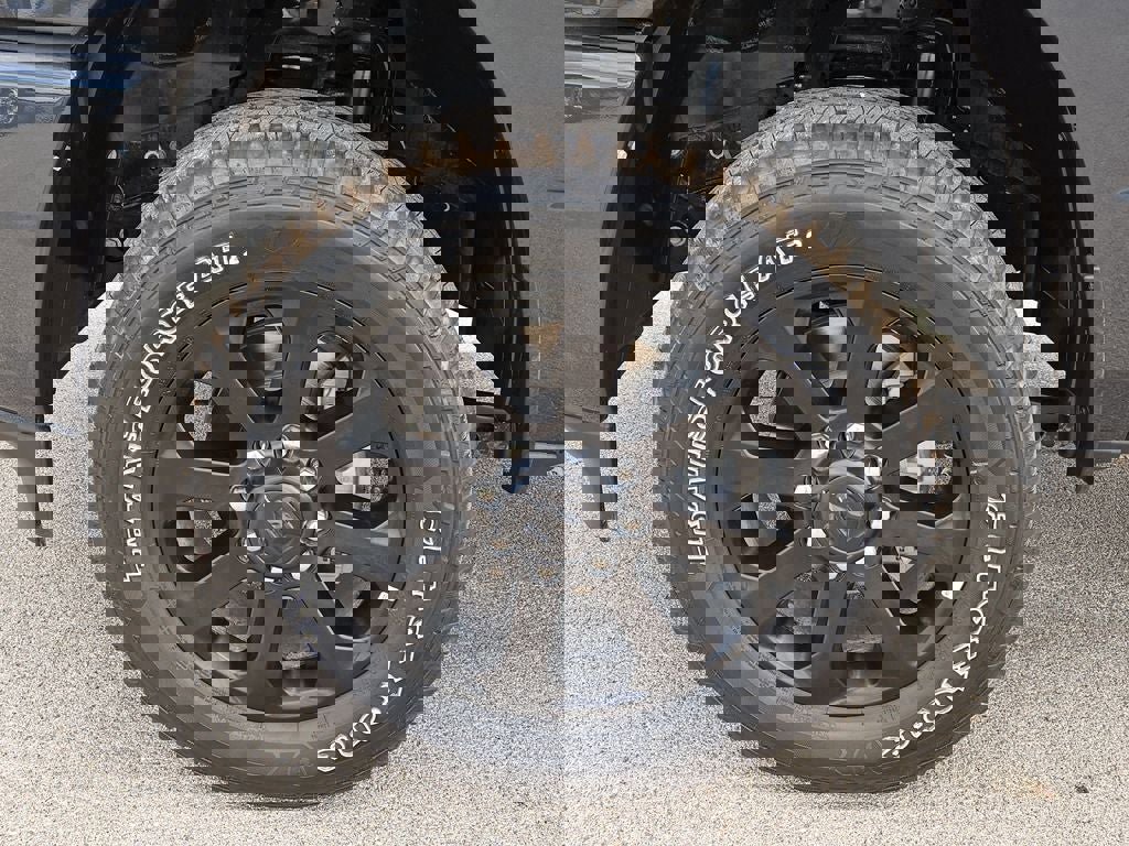 New 2026 RAM 2500 Laramie w/ Night Edition image 13