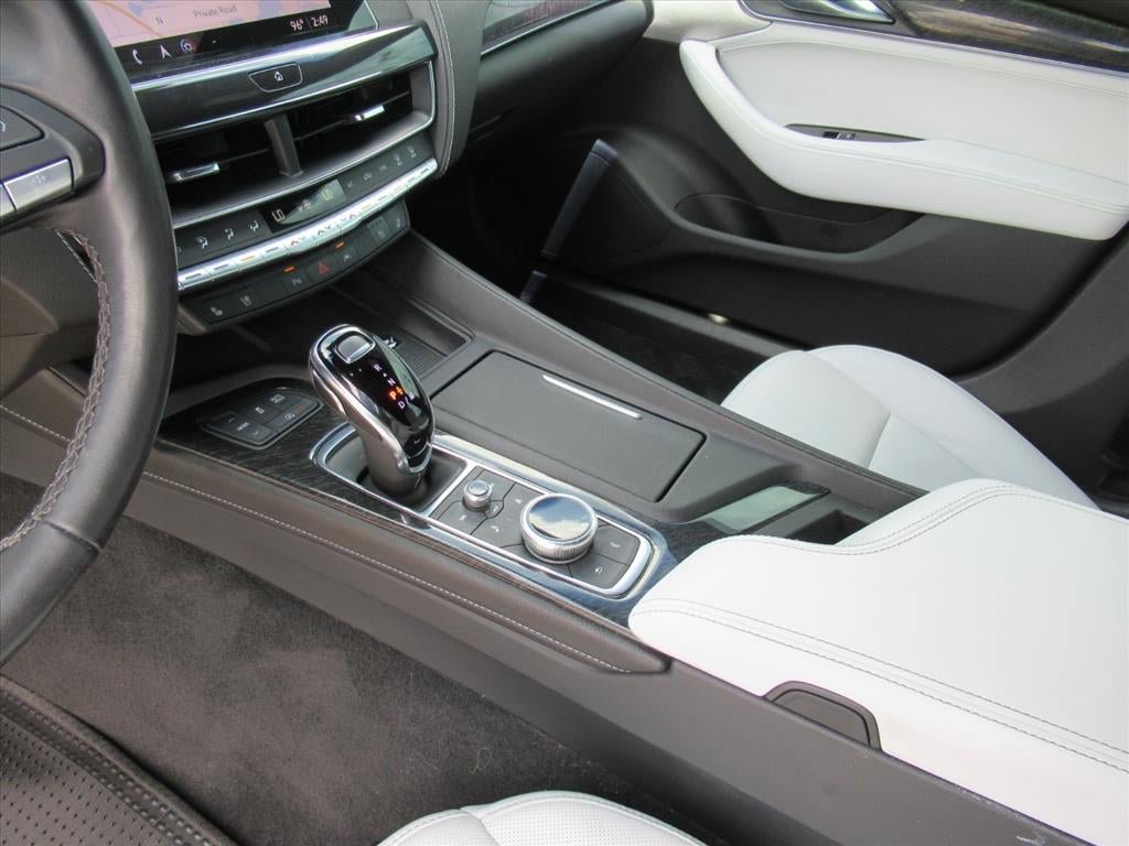 Used 2022 Cadillac CT5 Premium Luxury RWD image 15
